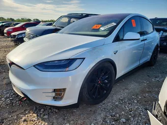 2017 Tesla Model X 5YJXCAE21HF035536