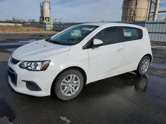 2019 Chevrolet Sonic 1G1JG6SB9K4142918