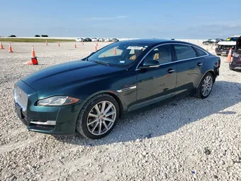 2016 Jaguar XJ SAJWJ2GD5G8V98840