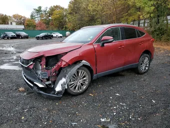 2022 Toyota Venza JTEAAAAH1NJ107082