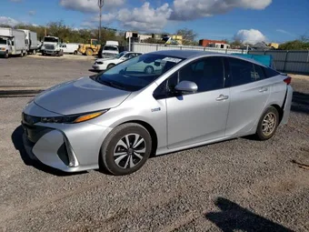 2017 Toyota Prius Plug-IN JTDKARFP5H3044133