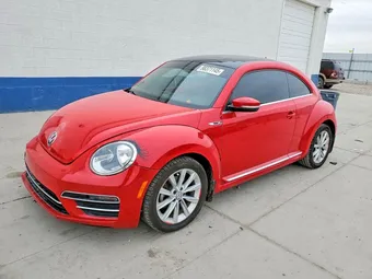 2018 Volkswagen Beetle 3VWJD7AT1JM702978