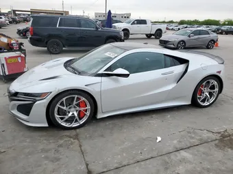 2017 Acura NSX 19UNC1B06HY000177