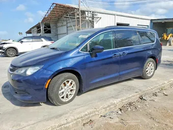 2020 Chrysler Voyager 2C4RC1DG8LR156907