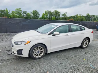 2020 Ford Fusion 3FA6P0LU2LR122311