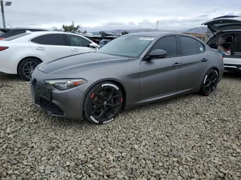 2019 Alfa Romeo Giulia ZARFAMAN1K7622471