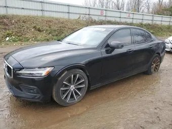 2021 Volvo S60 7JR102FK1MG092596