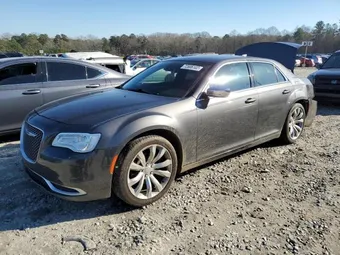 2018 Chrysler 300 2C3CCAAG3JH315592