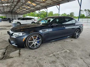 2015 BMW M5 WBSFV9C54FD594741