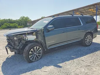 2021 GMC Yukon XL 1GKS2JKL0MR245600