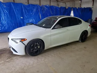2017 Alfa Romeo ZARFAECN1H7549601