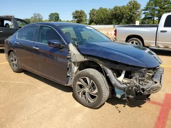 2017 Honda Accord 1HGCR2F37HA106906