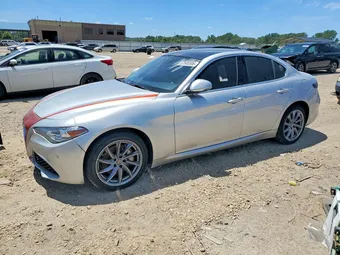 2017 Alfa Romeo ZARFAEEN4H7554496
