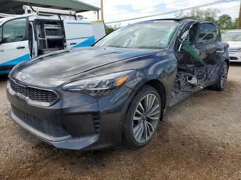 2019 Kia Stinger KNAE15LA0K6063682
