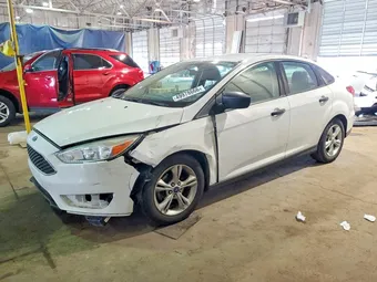 2017 Ford Focus 1FADP3E20HL337180