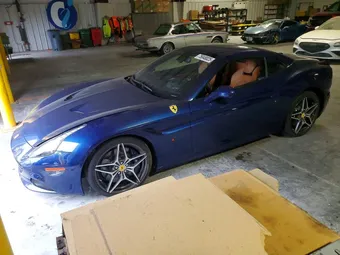 2017 Ferrari California T ZFF77XJA4H0226114