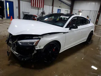 2021 Audi S5 WAUB4CF57MA016727