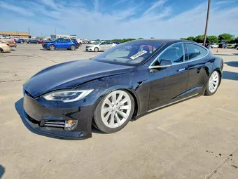 2017 Tesla Model S 5YJSA1E18HF228483