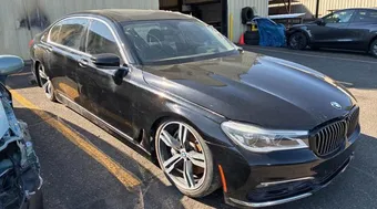 2017 BMW 7 Series WBA7F0C35HGM21697