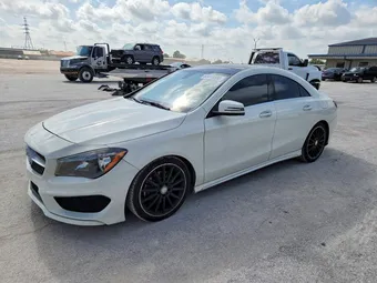 2015 Mercedes-Benz CLA-Class WDDSJ4GB5FN274171