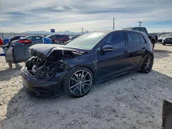 2017 Volkswagen Golf R WVWVF7AUXHW092015