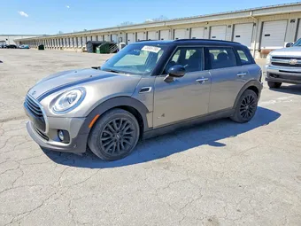 2017 Mini Clubman WMWLU1C38H2C42239