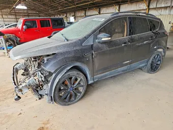 2017 Ford Escape 1FMCU0J9XHUD19940 Lot 61018536
