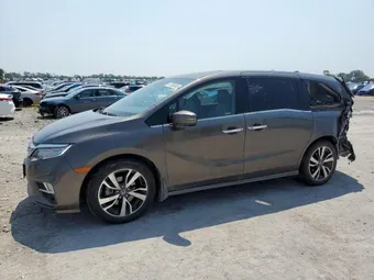 2020 Honda Odyssey 5FNRL6H9XLB008374