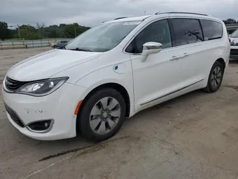 2018 Chrysler Pacifica Hybrid 2C4RC1N75JR212877
