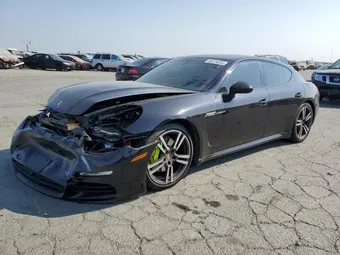 2014 Porsche Panamera WP0AD2A71EL044675