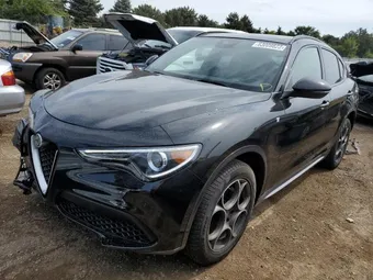 2023 Alfa Romeo Stelvio ZASPAKBN1P7D53792