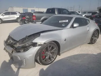 2015 Nissan Z JN1AZ4EH4FM442929