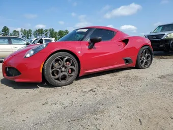 2015 Alfa Romeo 4C ZARBAAA40FM157581