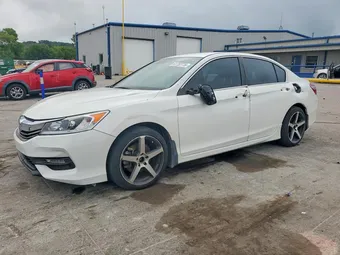 2017 Honda Accord 1HGCR2F16HA047264 Lot 61752776