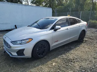 2019 Ford Fusion 3FA6P0LU7KR167033