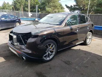 2018 Alfa Romeo Stelvio ZASFAKBN0J7B76378