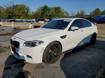 2015 BMW M5 WBSFV9C59FD594539