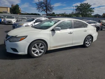 2017 Nissan Altima 1N4AL3AP5HN337678 Lot 61934106