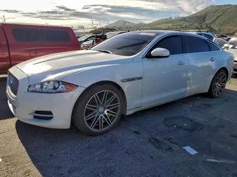 2015 Jaguar XJ-Series SAJWA2GZ8F8V86174
