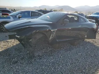 2014 Nissan GT-R JN1AR5EF7EM271080