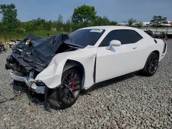 2022 Dodge Challenger 2C3CDZFJ6NH247438
