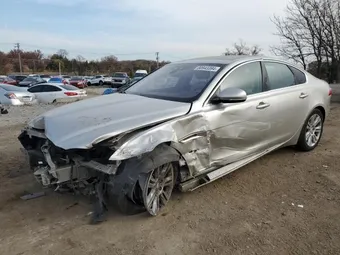2016 Jaguar XF SAJBD4BV0GCY24278