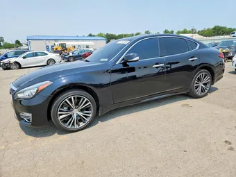 2017 Infiniti Q70 JN1BY1AR8HM770135