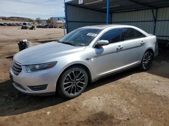 2018 Ford Taurus 1FAHP2E81JG142123