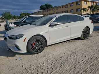 2018 Buick Regal W04GS6SS6J1110311