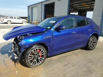 2023 Maserati Grecale ZN682AVM9P7429622