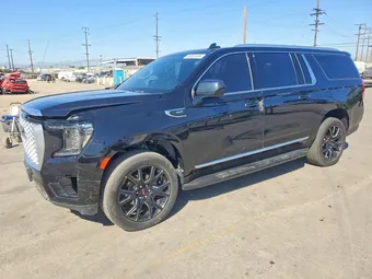 2022 GMC Yukon XL 1GKS2GKD3NR247256