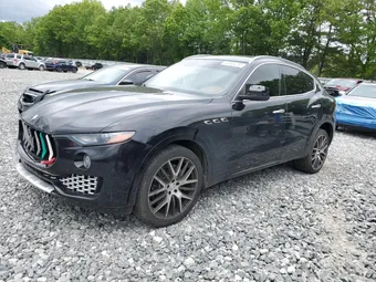 2017 Maserati Levante ZN661YUS0HX243195