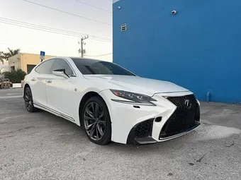 2018 Lexus LS 500 JTHC51FF5J5001048