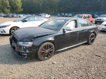 2014 Audi RS4 WAUKGAFL6EA011627
